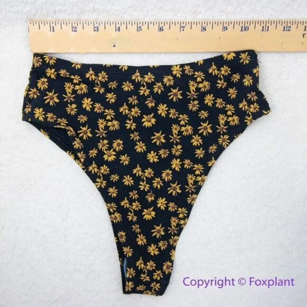 NEW  Free People x‎ Thrills black daisy high waist bikini bottom, US size XS